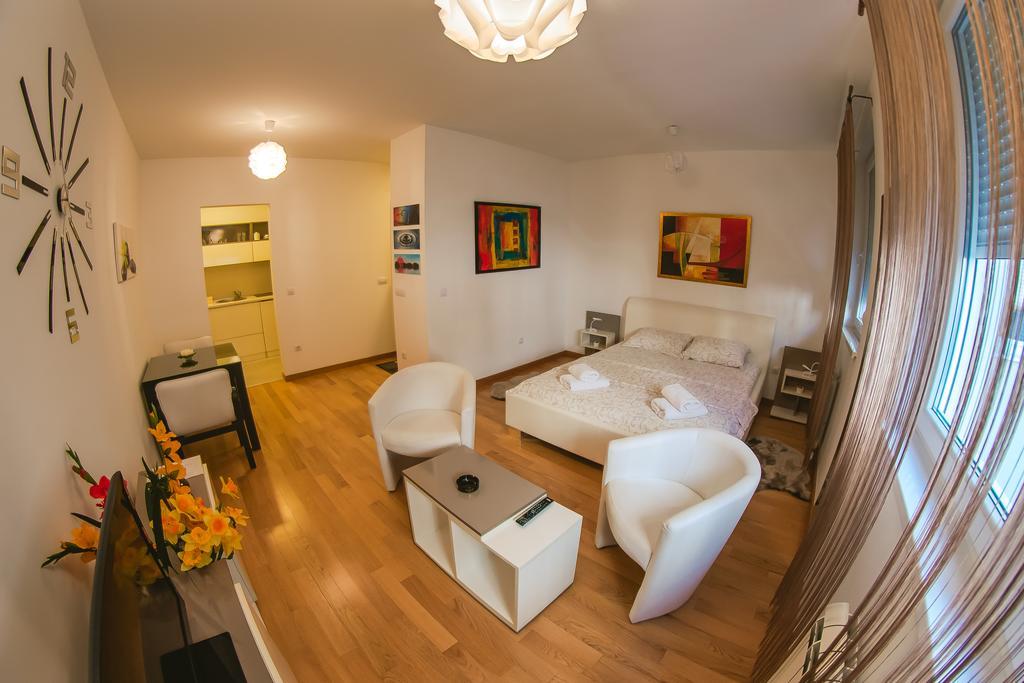 Maja Apartment Belgrade Exterior photo